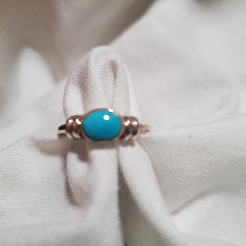 Rings - Picture 6 of 8